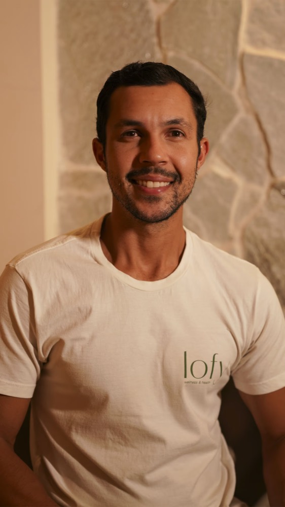 Jhenison Diniz — Massagens na Lofy